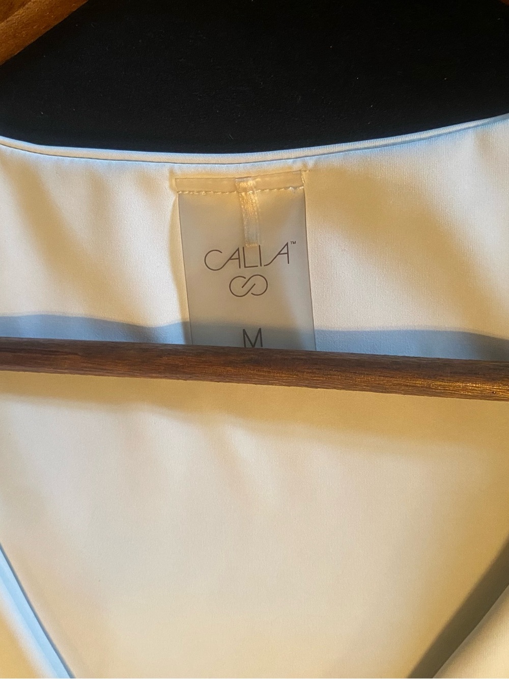 CALIA by Carrie Underwood White Sleeveless V-Neck Athletic Dress - Picture 4 of 14